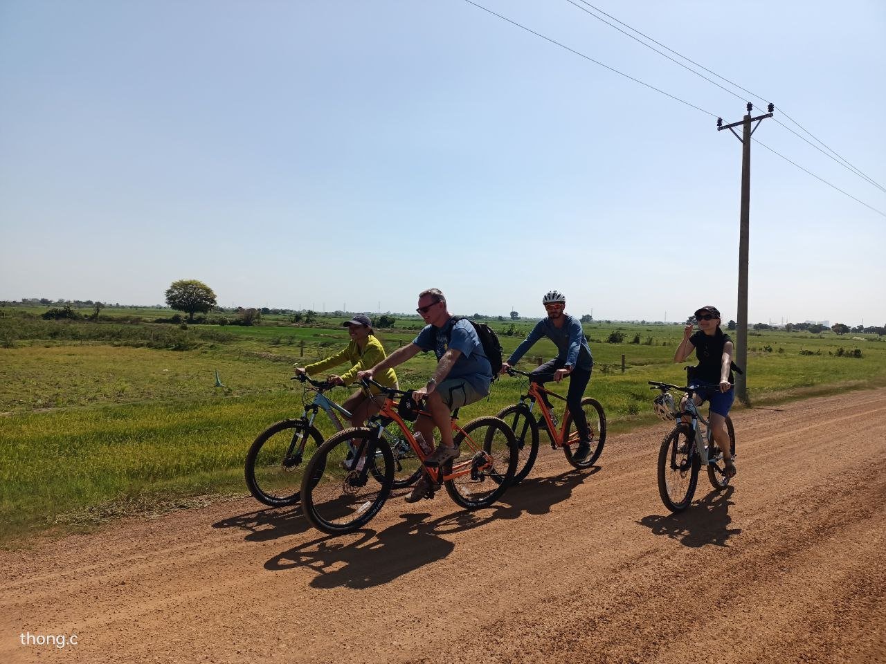 Phnom Penh to Kirirom National Park: E-Bike, Hike & Ecotourism Adventure